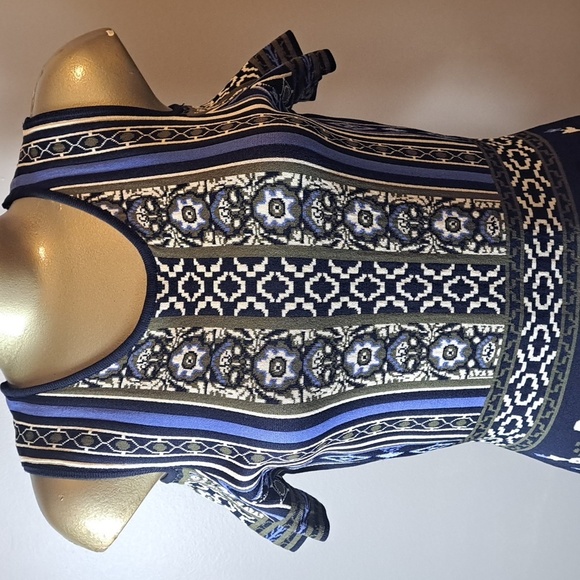 Chelsea & Violet Black, Blue & Olive Print Stretch Knit Dress With Open Shoulder - Picture 5 of 10